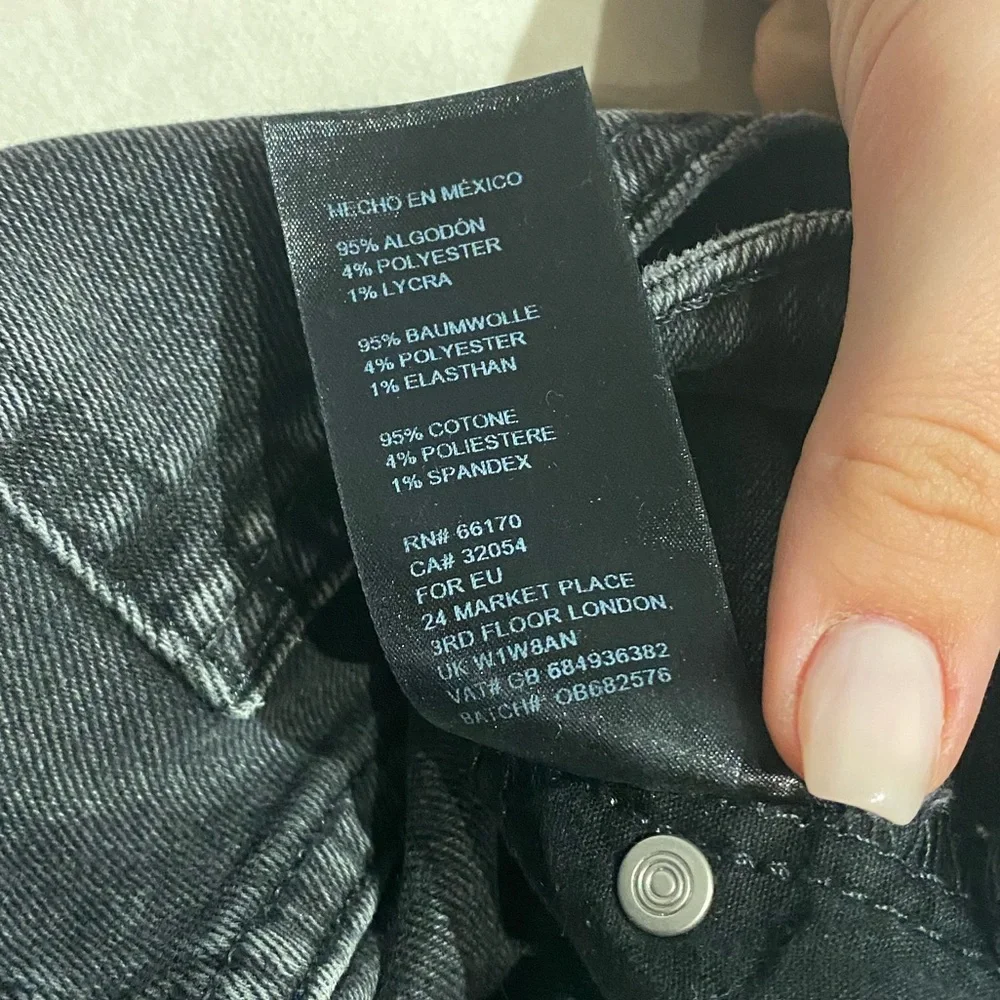 BDG kick flare crop jean - Picture 7 of 7